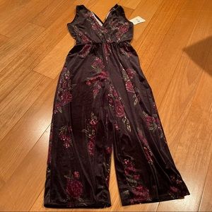 Love on a Hanger Black Velvet Floral Jumpsuit Size Small BNWT